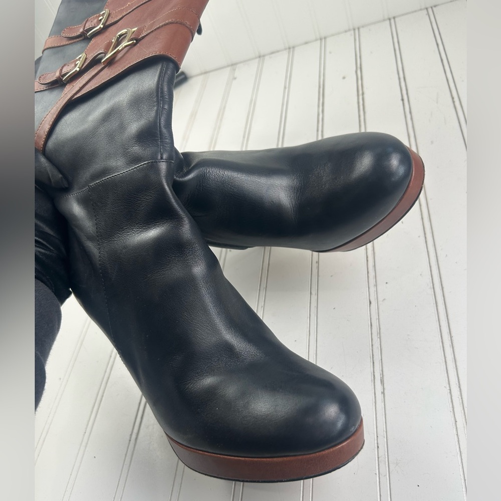 Cole Haan Carolyn Equestrian Black Brown Leather Boots Womenโs Size 10 - Picture 7 of 11